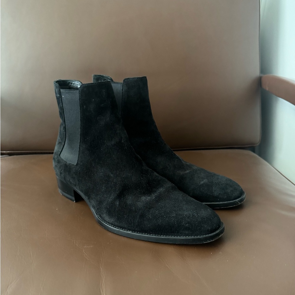 Saint Laurent Black Chelsea Boots Suede Classic